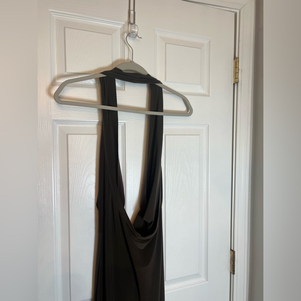 Norma Kamali x REVOLVE Tie Front Halter Gown in Espresso - Picture 4 of 6